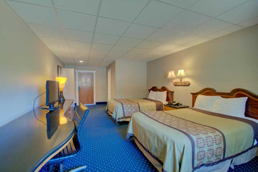 2 Full Beds Non-Smoking